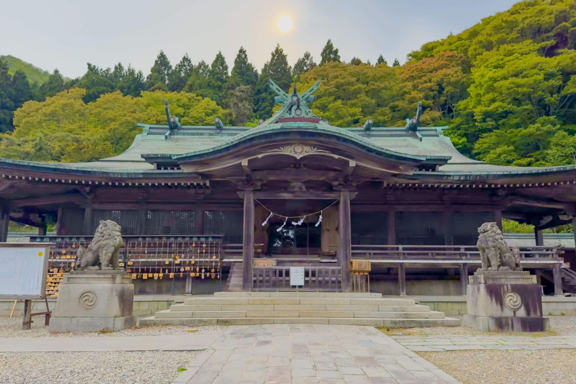 由緒ある「函館八幡宮」で過ごす、心彩る時間