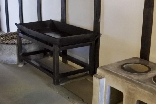 학원들이 밥을 먹고 먹었다는 부엌