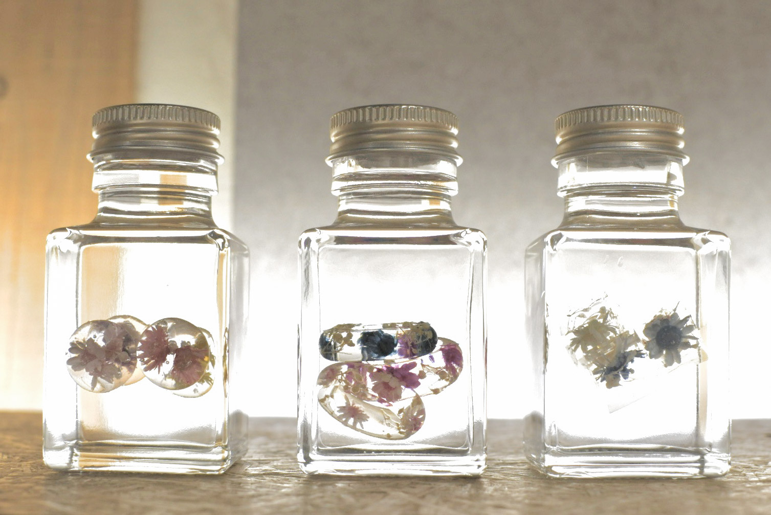 깨진 그릇에 다시 빛을. ─재생과 아름다움을 만나는 유리 숍