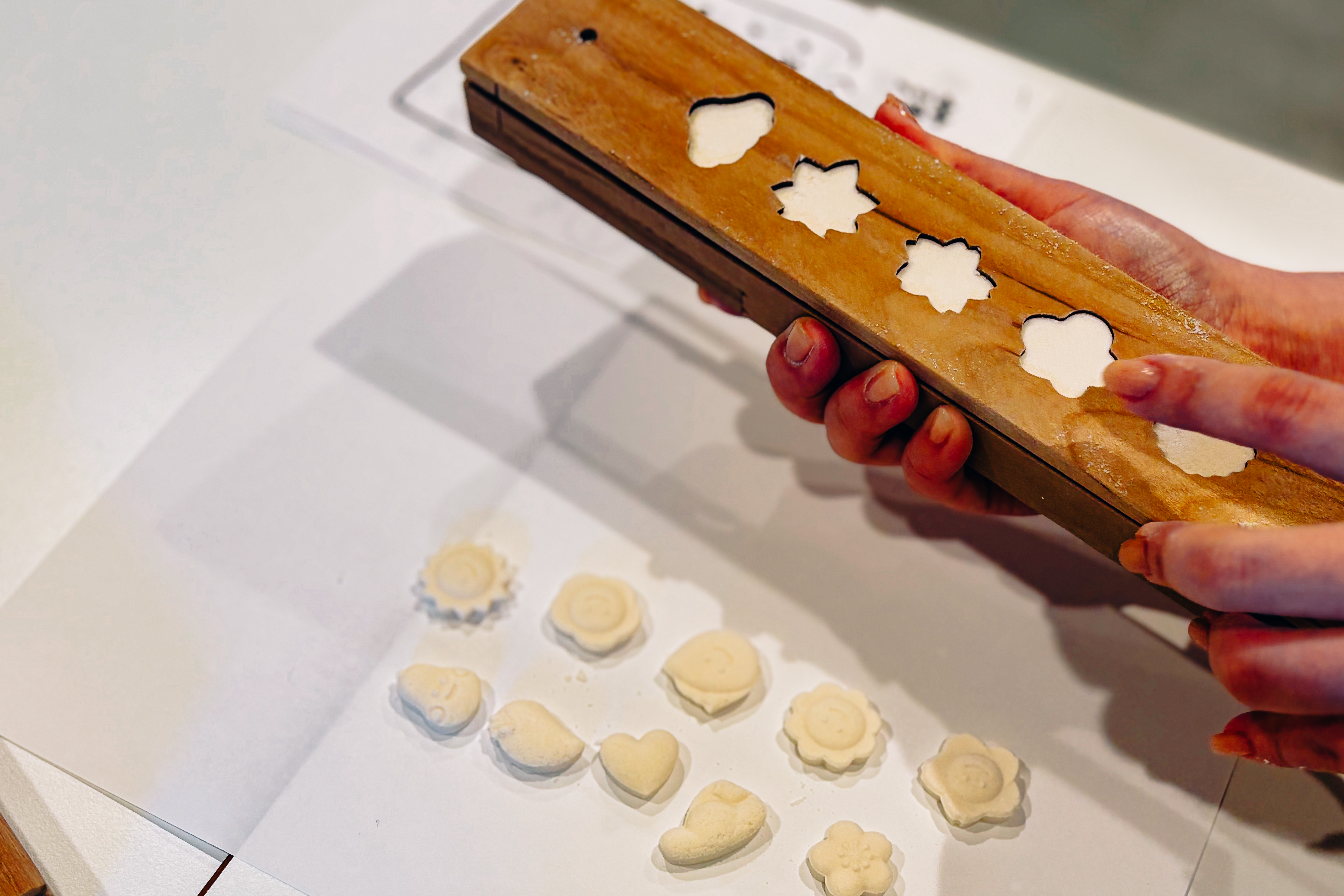 “지금”의 화과자를 만드는 “UCHU wagashi”로 체험할 수 있는 암 만들기
